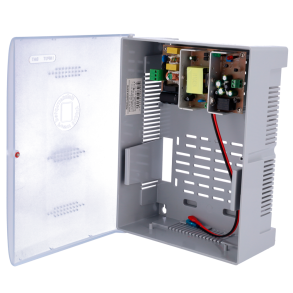 12V 5A Strmforsyning i plastkabinet med mulighed for tilslutning af backupbatteri (op til 17Ah)